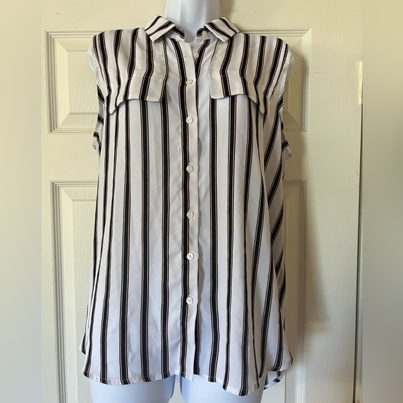 Worthington Tops - Worthington-Sleeveless Button Down Tank Top~Casual White Shirt Stripes.